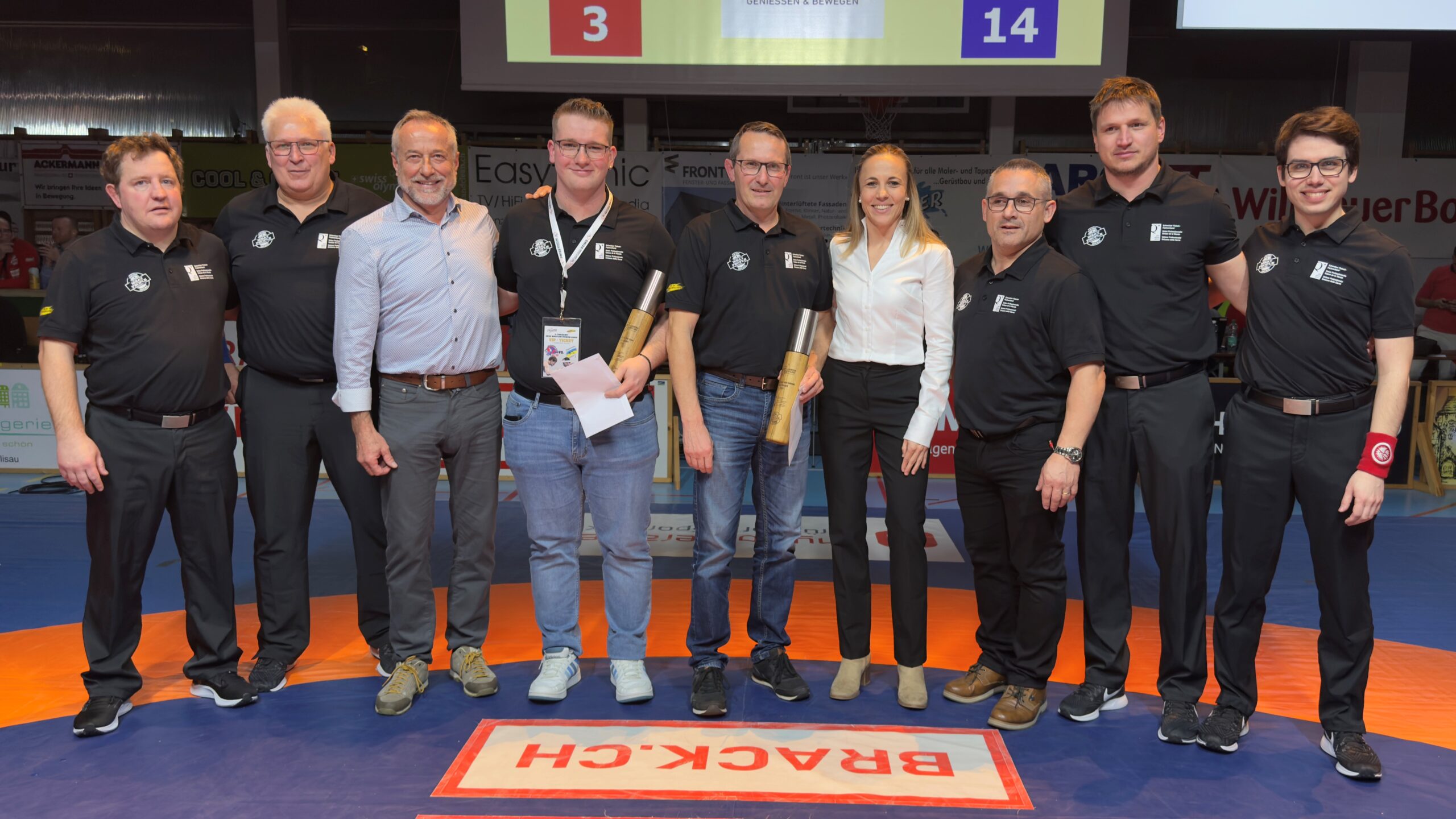 v.l. Alois Fässler, Kilian Motzer, Markus Roten, Manuel Meier, Peter Vetsch, Nadine Pietschmann, Jean-Claude Zimmermann, Sven Ewert, Robin Mamié