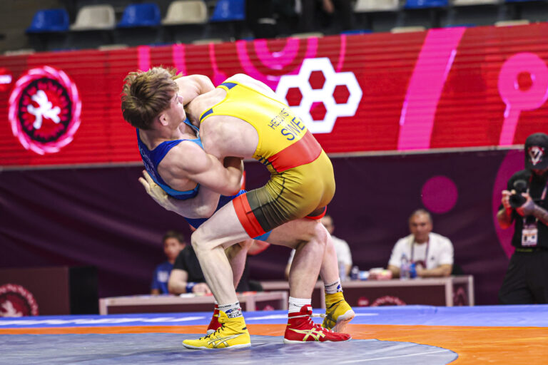 60kg GR - Bror Gustav Helge Hedqvist (SWE) df. Joel Gaechter (SUI)