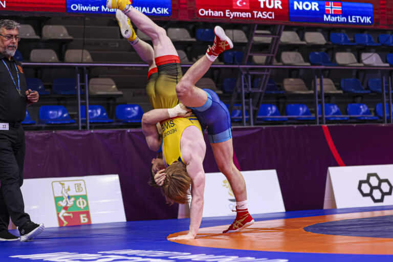 60kg GR - Bror Gustav Helge Hedqvist (SWE) df. Joel Gaechter (SUI)