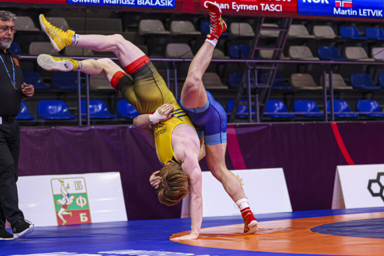 60kg GR - Bror Gustav Helge Hedqvist (SWE) df. Joel Gaechter (SUI)