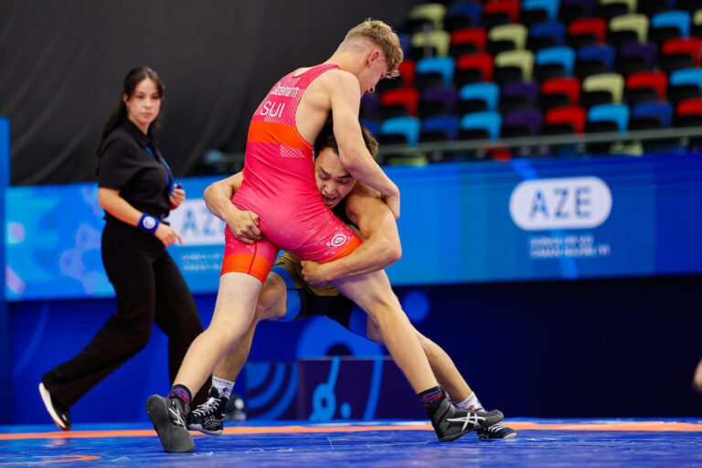 65kg FS - Zamir Daniyar (KAZ) df. Dario Stadelmann (SUI)